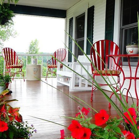 The Meier Inn, A Country Bed & Breakfast Boyceville Экстерьер фото