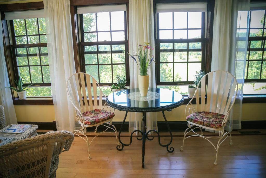 The Meier Inn, A Country Bed & Breakfast Boyceville Экстерьер фото