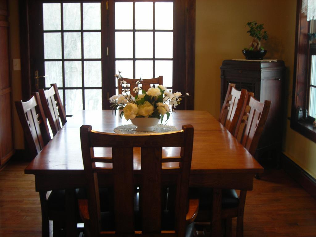 The Meier Inn, A Country Bed & Breakfast Boyceville Экстерьер фото