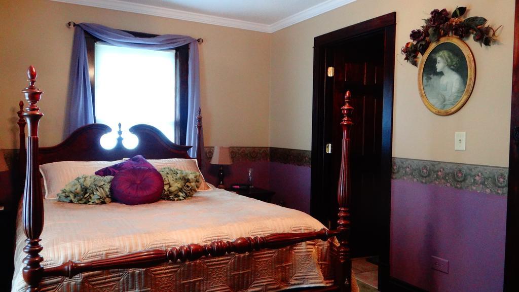 The Meier Inn, A Country Bed & Breakfast Boyceville Номер фото